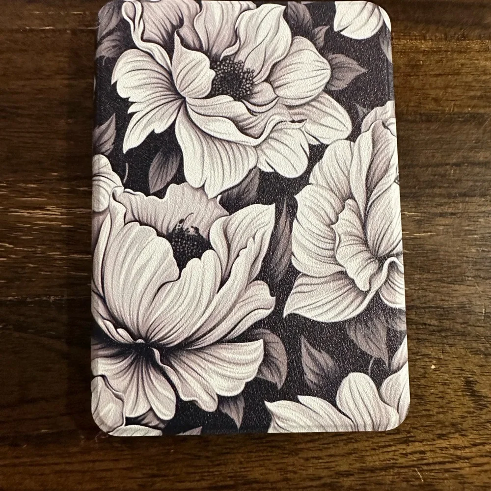 Floral Print Kindle 11 Case